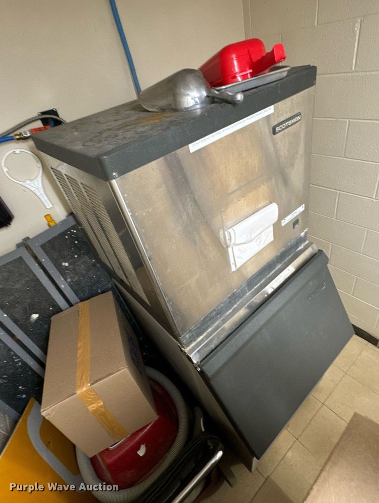 image for item OD9942 Scotsman CME506AS-1D ice machine