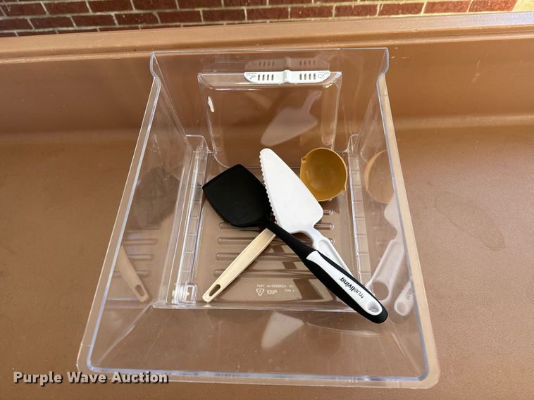 image for item OD9943 Restaurant equipment