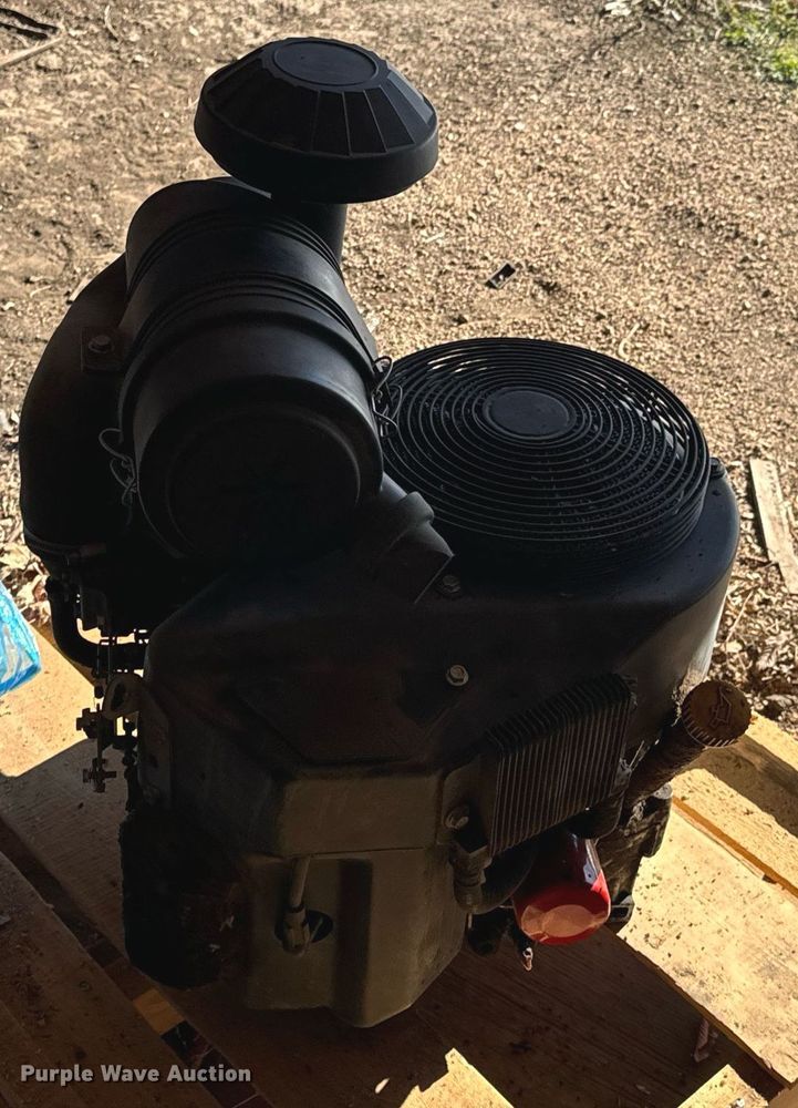 image for item OD9946 Kawasaki engine