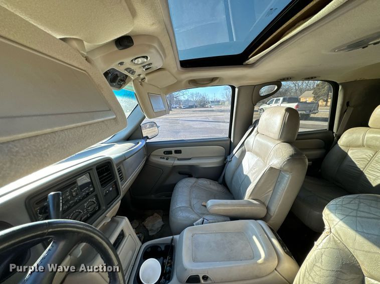 image for item OD9956 2002 Chevrolet Tahoe  SUV