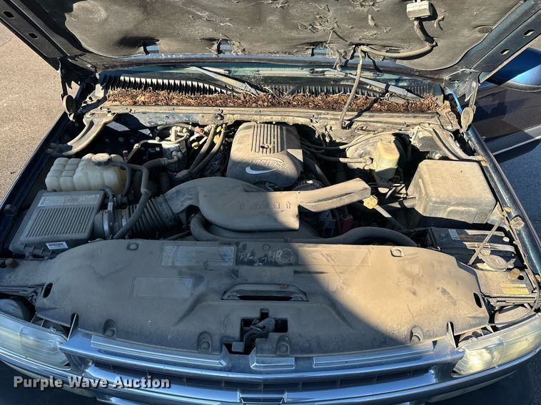 image for item OD9956 2002 Chevrolet Tahoe  SUV