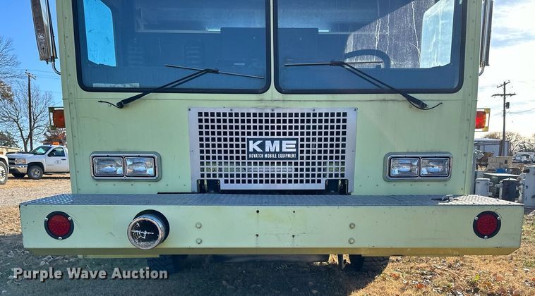 image for item OK9171 1991 Kovatch Corp P22 fire truck