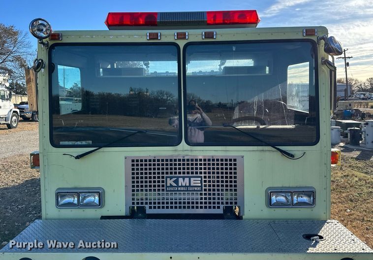 image for item OK9171 1991 Kovatch Corp P22 fire truck