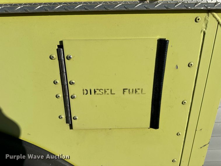 image for item OK9171 1991 Kovatch Corp P22 fire truck