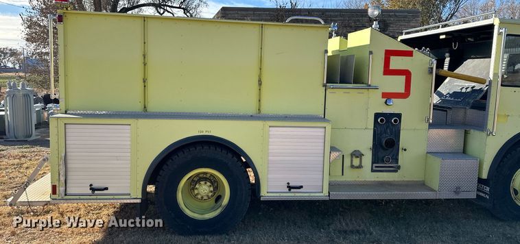 image for item OK9171 1991 Kovatch Corp P22 fire truck