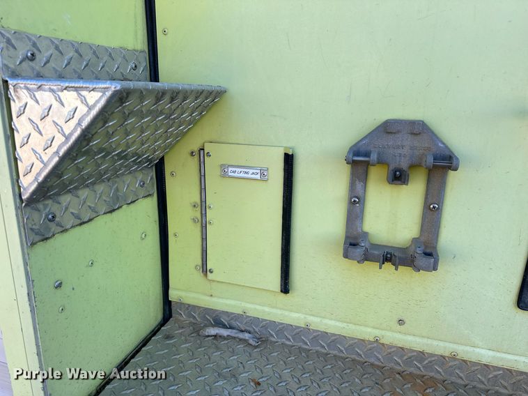 image for item OK9171 1991 Kovatch Corp P22 fire truck