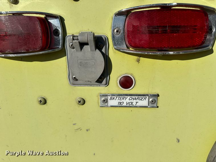 image for item OK9171 1991 Kovatch Corp P22 fire truck