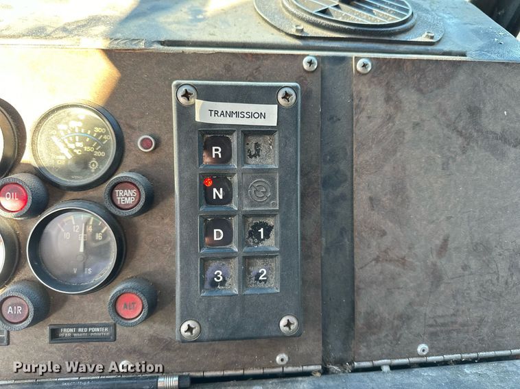 image for item OK9171 1991 Kovatch Corp P22 fire truck