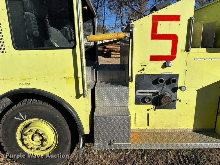 image for item OK9171 1991 Kovatch Corp P22 fire truck