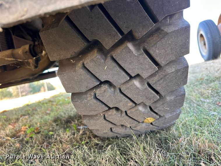 image for item OK9171 1991 Kovatch Corp P22 fire truck