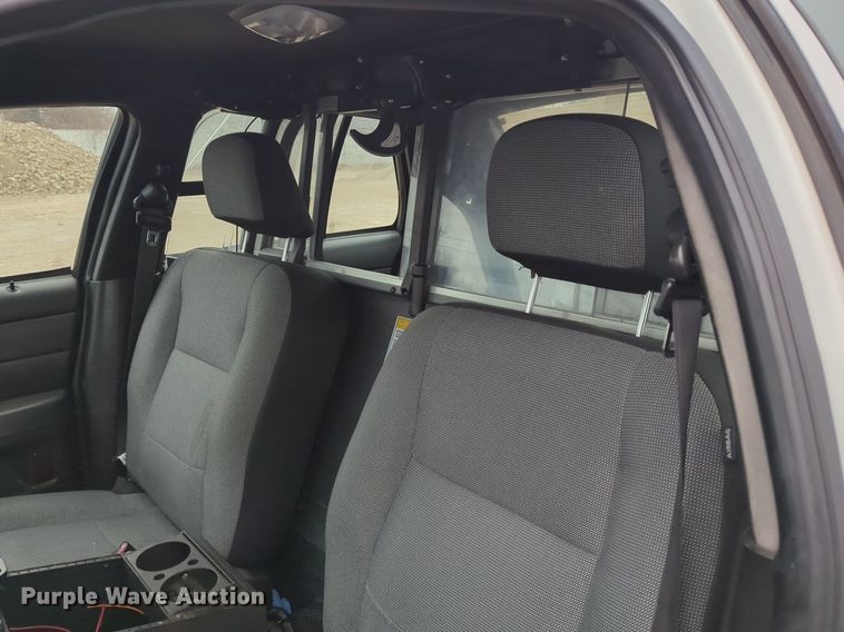 image for item OL9227 2010 Ford  Crown Victoria Police Interceptor 