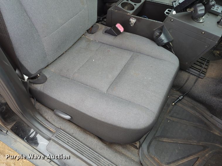 image for item OL9227 2010 Ford  Crown Victoria Police Interceptor 