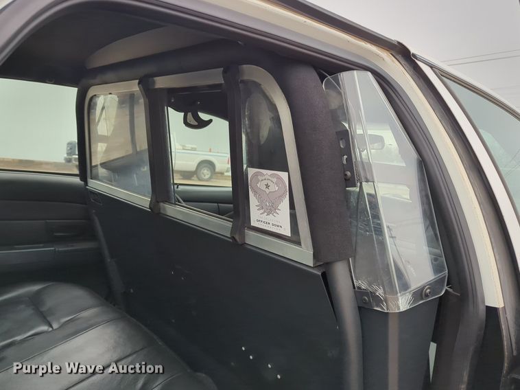 image for item OL9227 2010 Ford  Crown Victoria Police Interceptor 