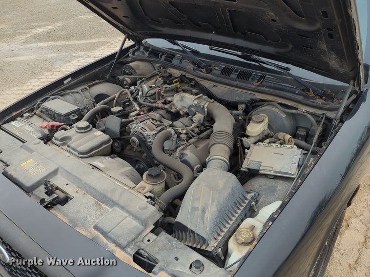 image for item OL9227 2010 Ford  Crown Victoria Police Interceptor 