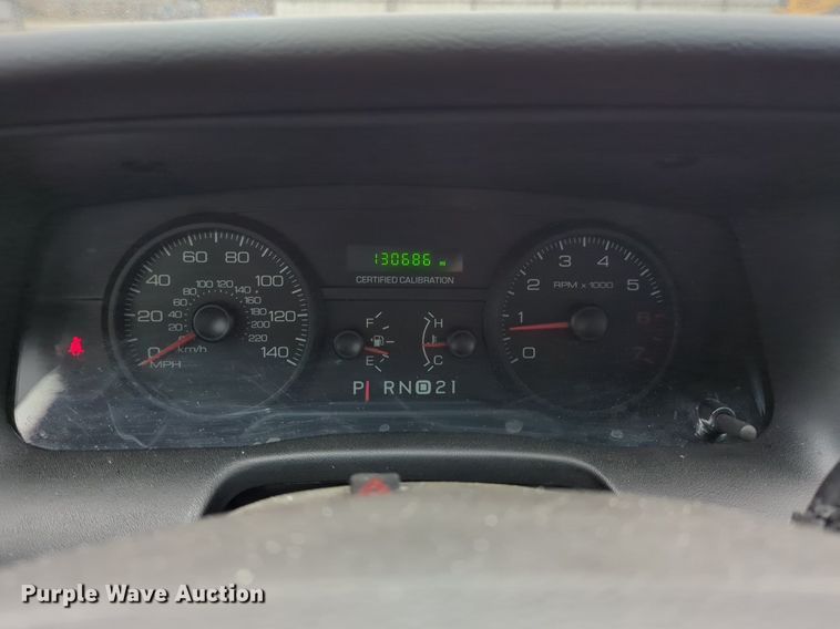 image for item OL9228 2010 Ford  Crown Victoria Police Interceptor 