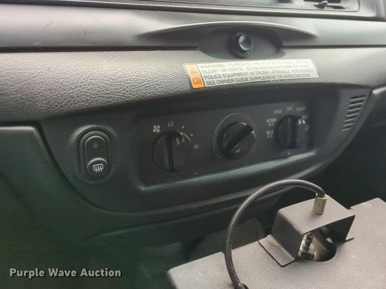 image for item OL9228 2010 Ford  Crown Victoria Police Interceptor 