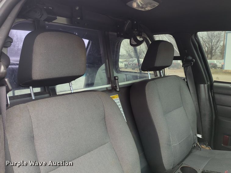 image for item OL9228 2010 Ford  Crown Victoria Police Interceptor 