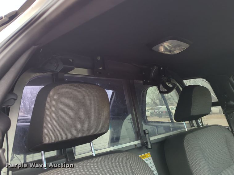 image for item OL9228 2010 Ford  Crown Victoria Police Interceptor 