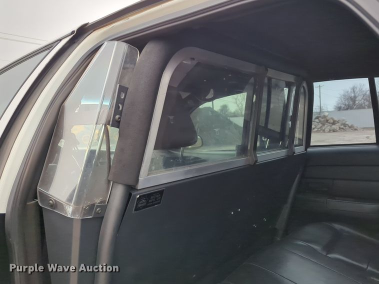 image for item OL9228 2010 Ford  Crown Victoria Police Interceptor 