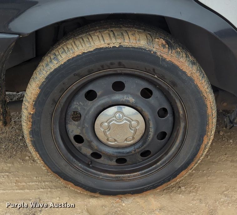 image for item OL9228 2010 Ford  Crown Victoria Police Interceptor 