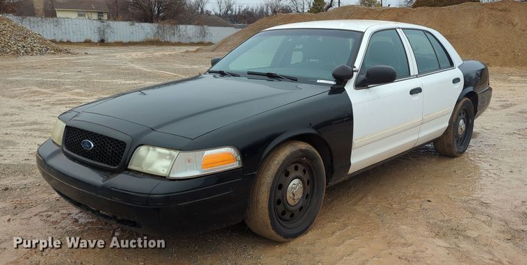 image for item OL9229 2009 Ford  Crown Victoria Police Interceptor 