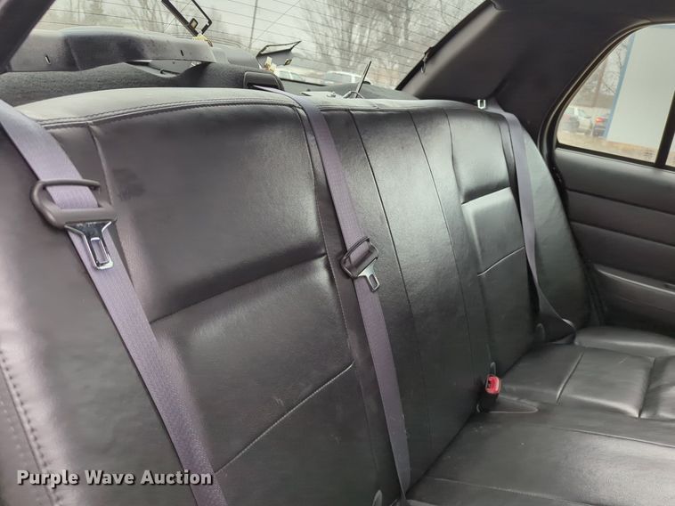 image for item OL9229 2009 Ford  Crown Victoria Police Interceptor 