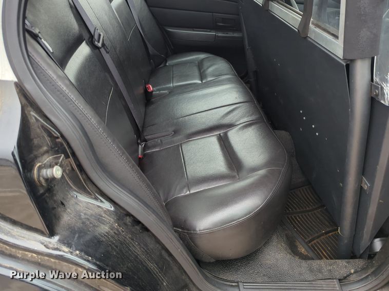 image for item OL9229 2009 Ford  Crown Victoria Police Interceptor 