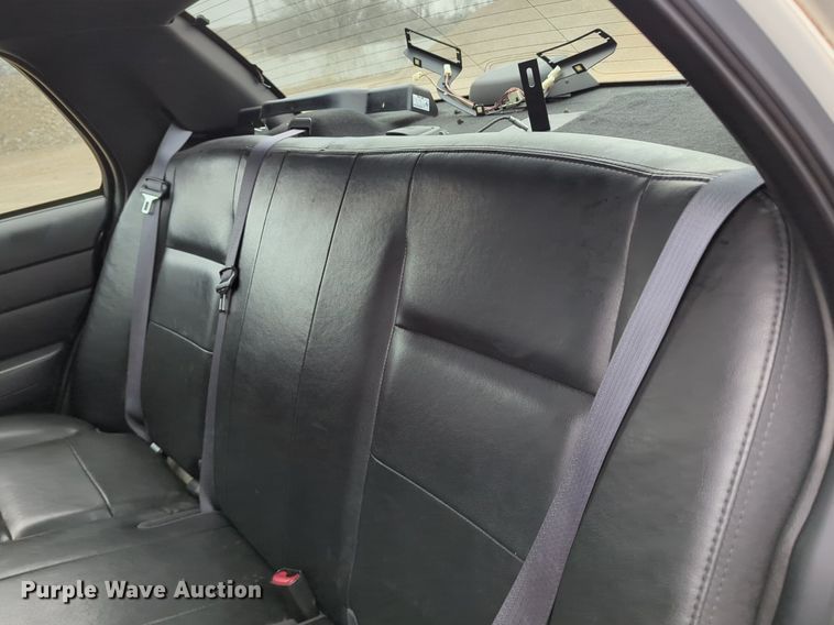 image for item OL9229 2009 Ford  Crown Victoria Police Interceptor 