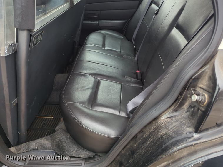 image for item OL9229 2009 Ford  Crown Victoria Police Interceptor 