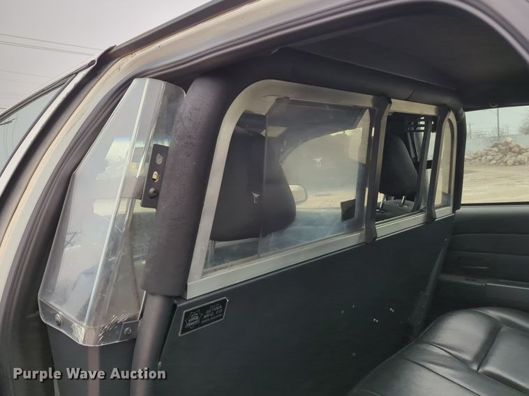 image for item OL9229 2009 Ford  Crown Victoria Police Interceptor 