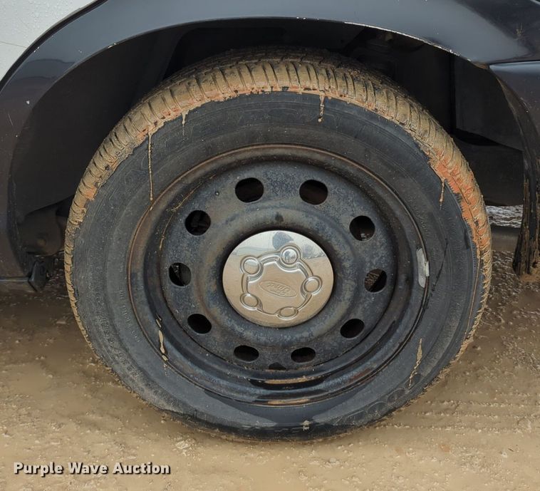 image for item OL9229 2009 Ford  Crown Victoria Police Interceptor 