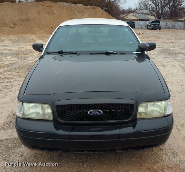 image for item OL9230 2010 Ford Crown Victoria Police Interceptor 