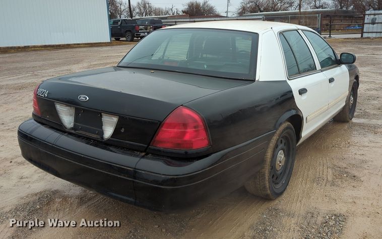 image for item OL9230 2010 Ford Crown Victoria Police Interceptor 