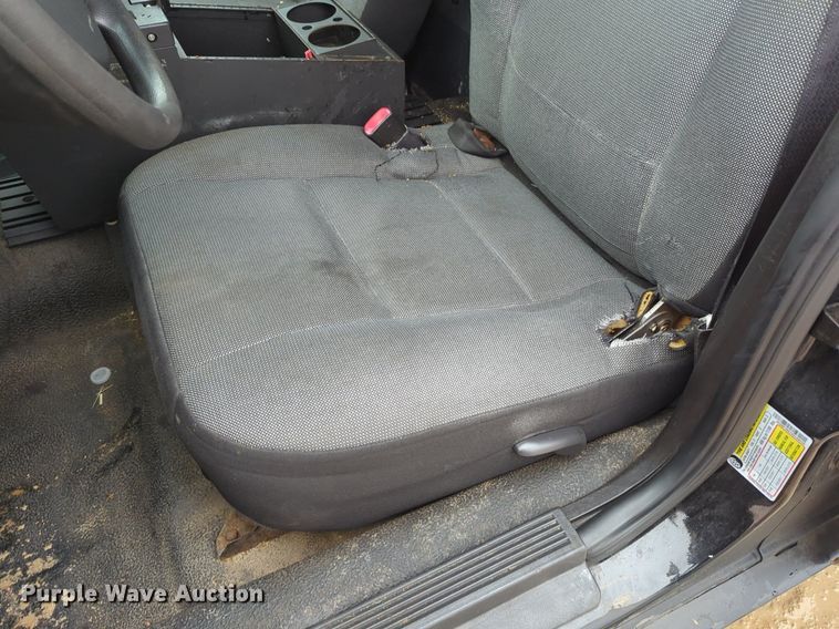 image for item OL9230 2010 Ford Crown Victoria Police Interceptor 