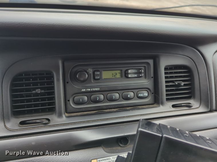 image for item OL9230 2010 Ford Crown Victoria Police Interceptor 