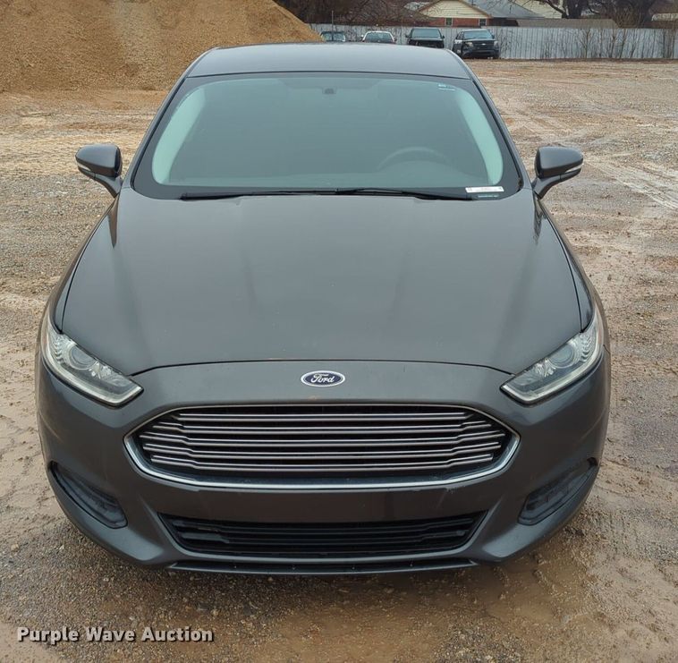 image for item OL9231 2015 Ford Fusion Hybrid 