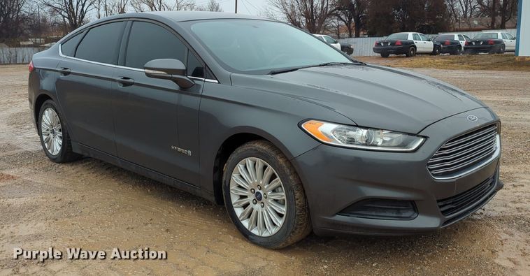image for item OL9231 2015 Ford Fusion Hybrid 