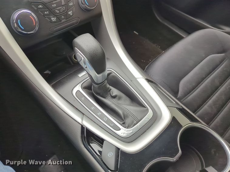 image for item OL9231 2015 Ford Fusion Hybrid 