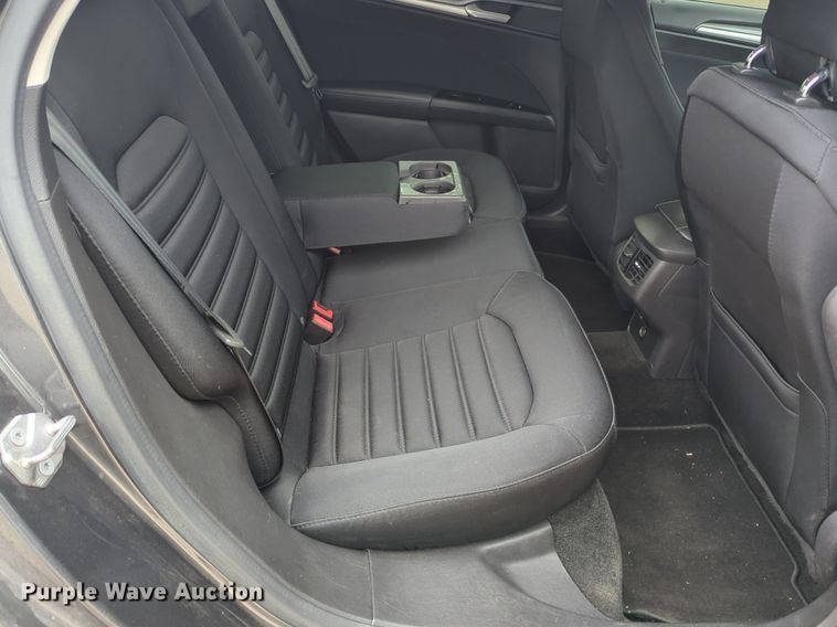 image for item OL9231 2015 Ford Fusion Hybrid 