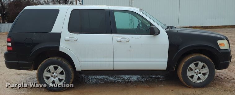 image for item OL9232 2010 Ford  Explorer SUV