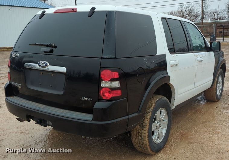image for item OL9232 2010 Ford  Explorer SUV
