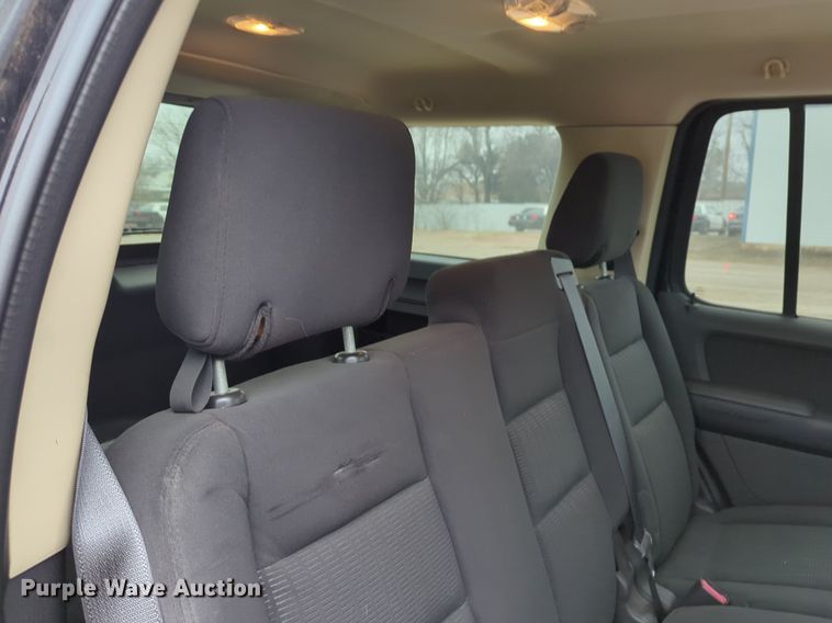 image for item OL9232 2010 Ford  Explorer SUV