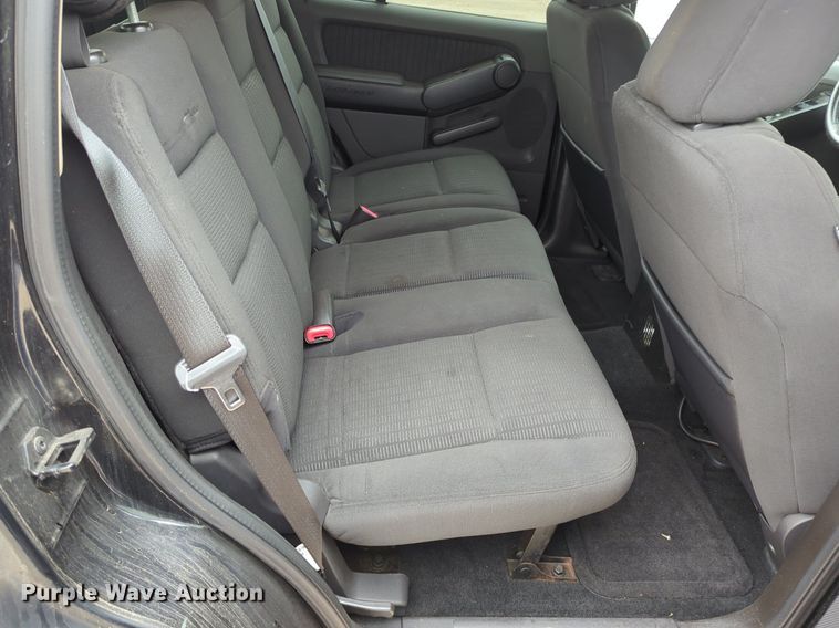 image for item OL9232 2010 Ford  Explorer SUV