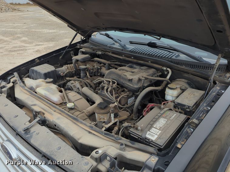 image for item OL9232 2010 Ford  Explorer SUV