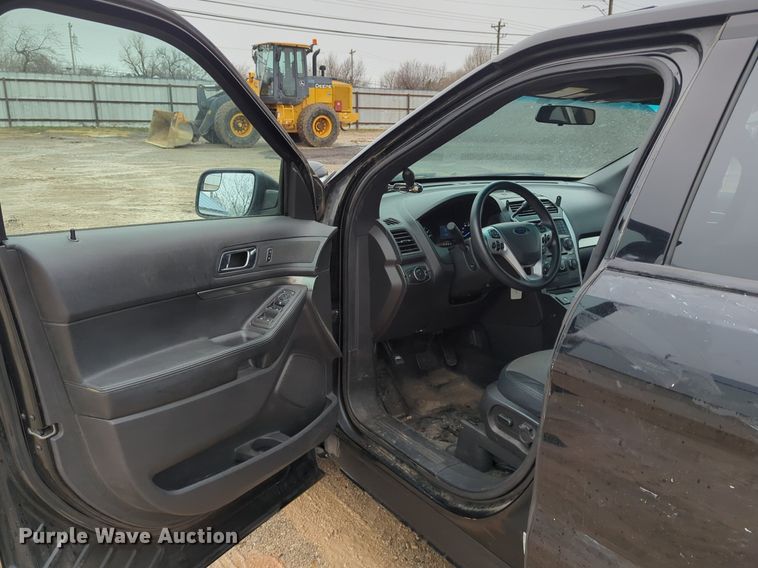 image for item OL9233 2014 Ford  Explorer Police Interceptor SUV