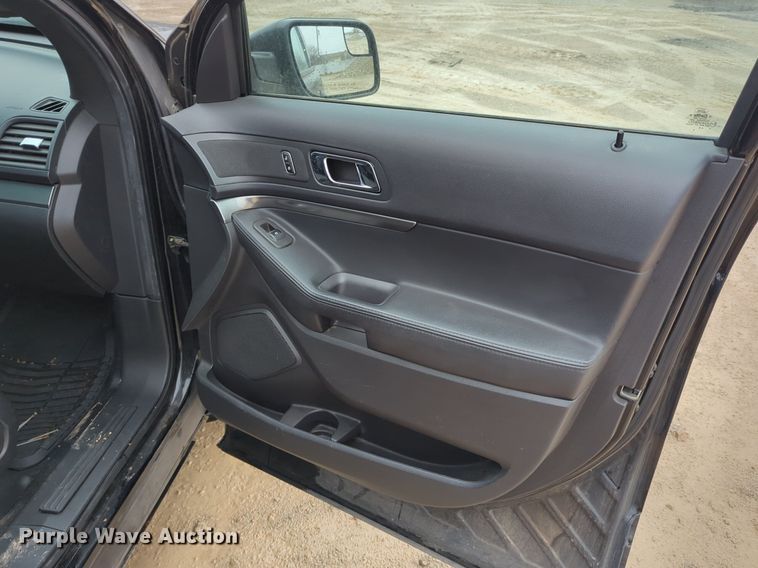 image for item OL9233 2014 Ford  Explorer Police Interceptor SUV