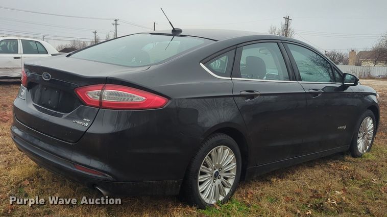 image for item OL9234 2013 Ford Fusion Hybrid 