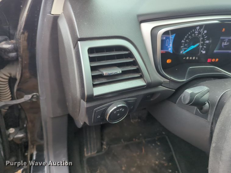 image for item OL9234 2013 Ford Fusion Hybrid 