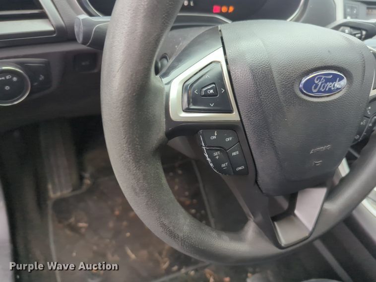 image for item OL9234 2013 Ford Fusion Hybrid 