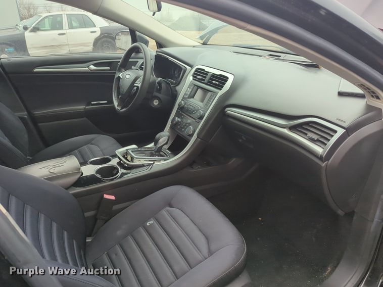 image for item OL9234 2013 Ford Fusion Hybrid 